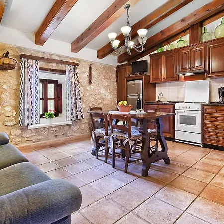 Guillo בית חווה