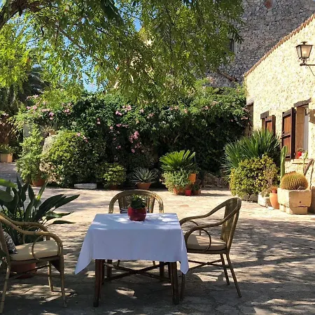 Farm stay Guillo